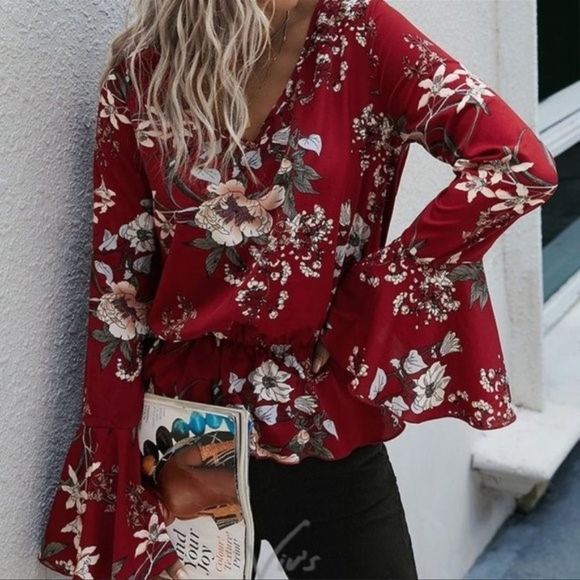 RED Floral Bell Sleeve V Neck - Picture 10 of 11